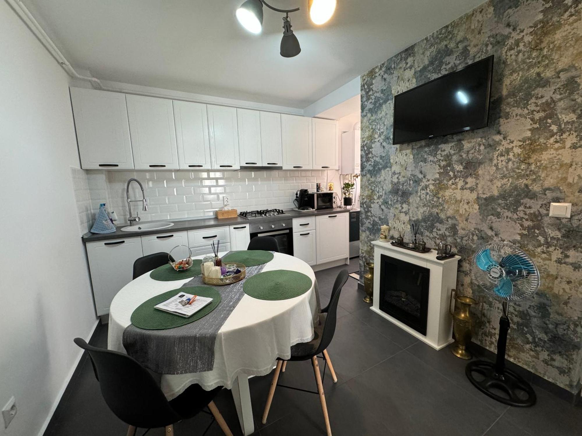 Modern Apartment Câmpulung Moldovenesc